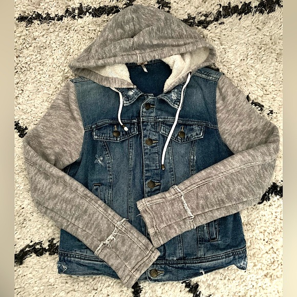 Free People Distressed Denim Knit Hoodie Jean Jacket Small - Picture 6 of 11